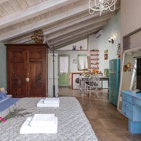 Apartament Tiny House With Private Pool - Happy
