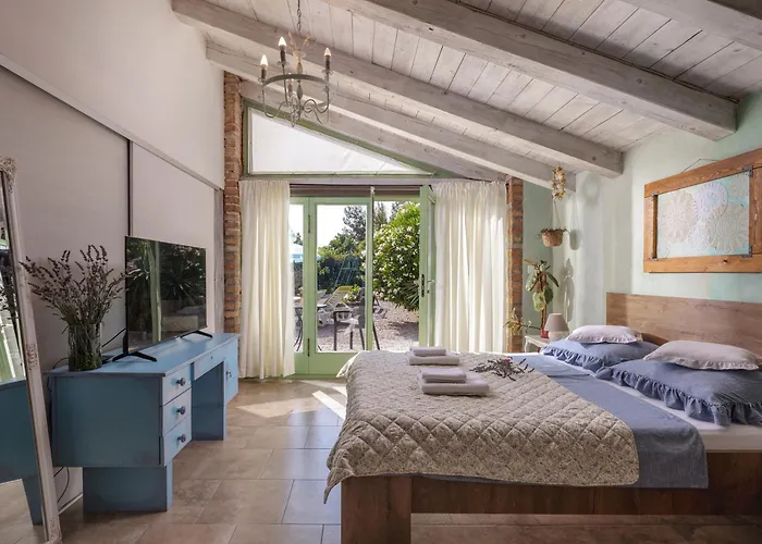 Apartament Tiny House With Private Pool - Happy *