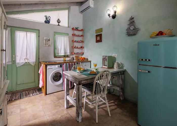 Tiny House With Private Pool - Happy Apartament Kostrena